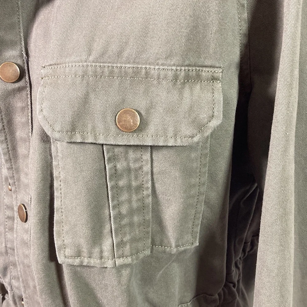 Arizona Snap Front Draw String Waist Large Pockets Jacket Size L